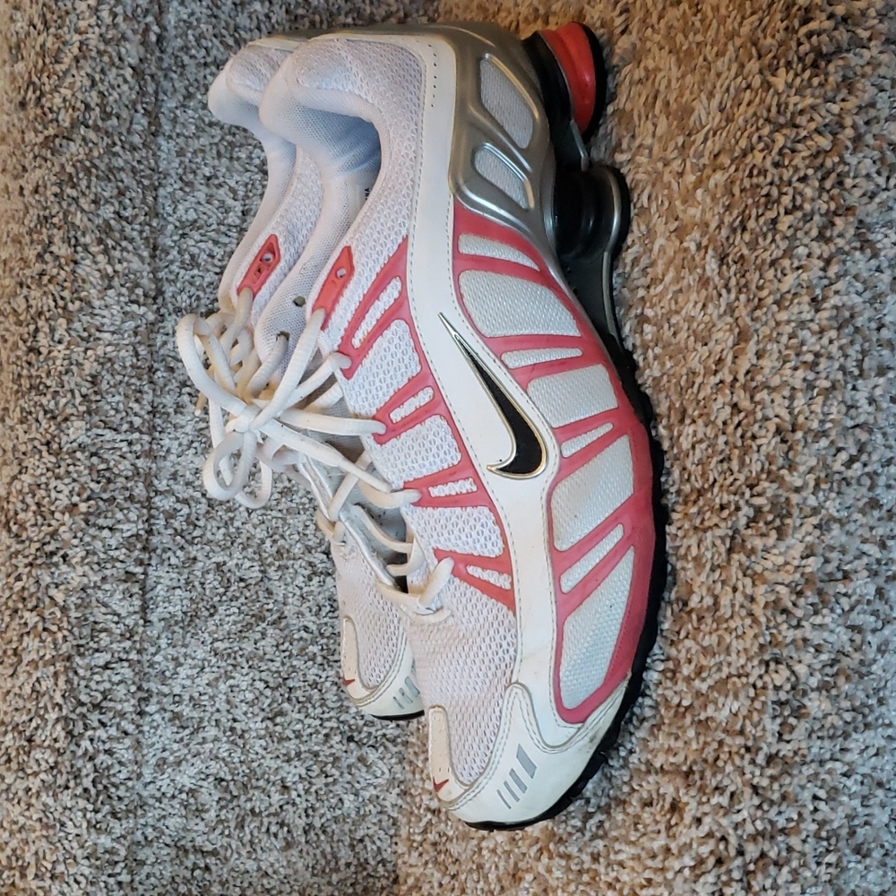 Nike Shox